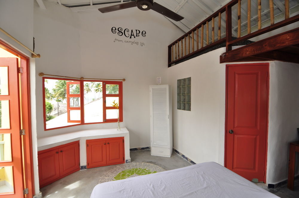 Casa Delfin Guest House 라스테레나스 외부 사진