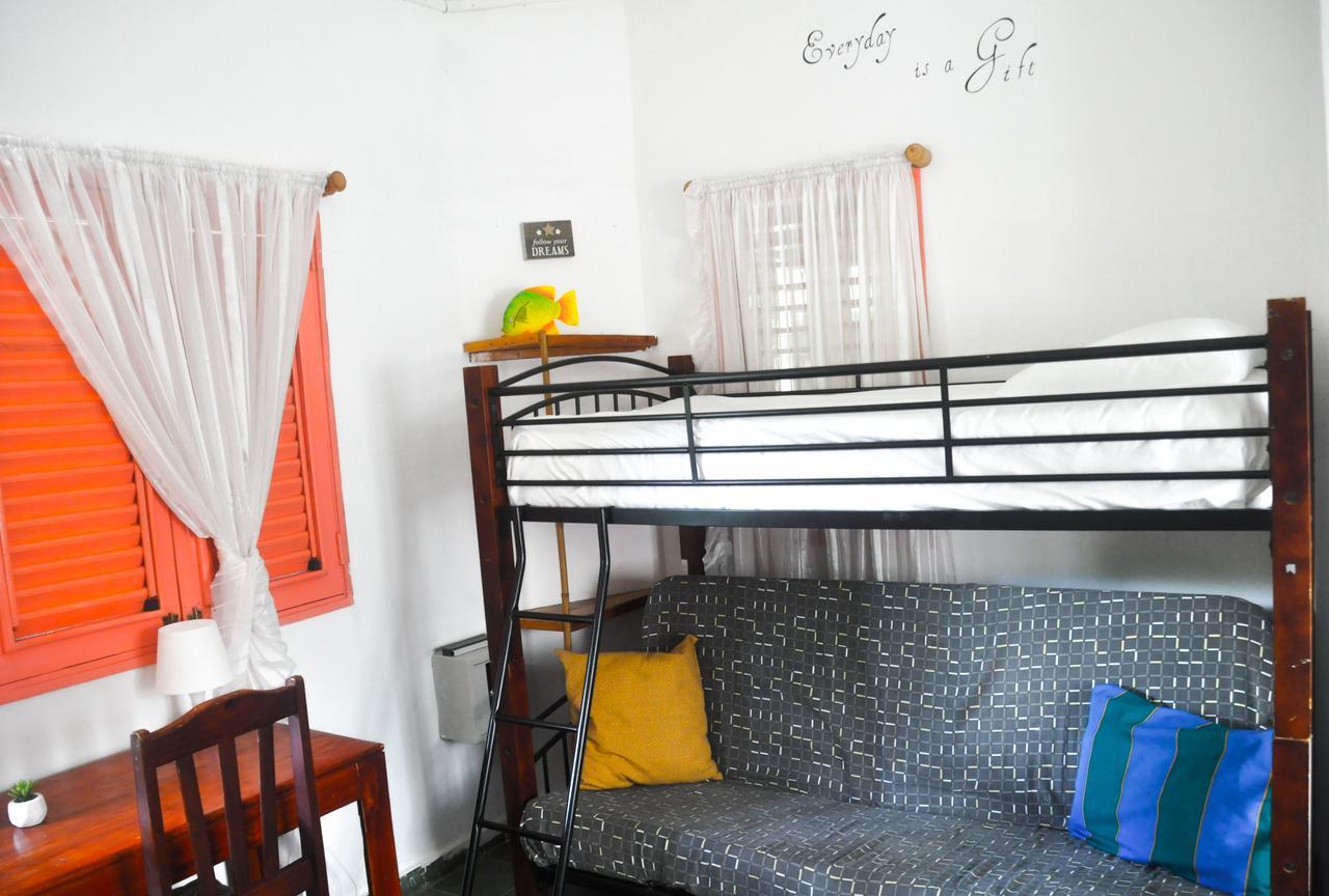 Casa Delfin Guest House 라스테레나스 외부 사진